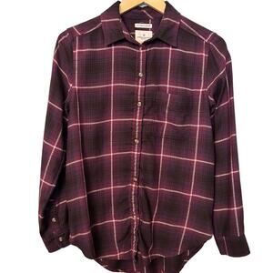 American Eagle Outfitters Boyfriend Fit  Plaid Button down Small